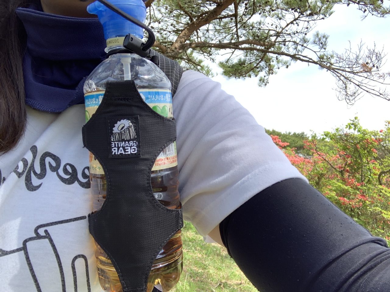 登山用ザックのボトルホルダーには【グラナイトギア ボトルホルスター】がオススメ！！ カメラと登山と音楽と。時々Ｊリーグ。